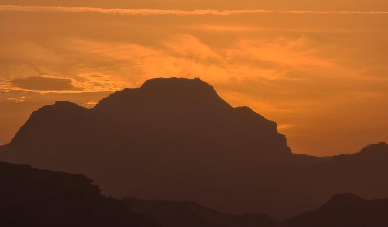 Wadi rum Hugo camp Bagian luar foto