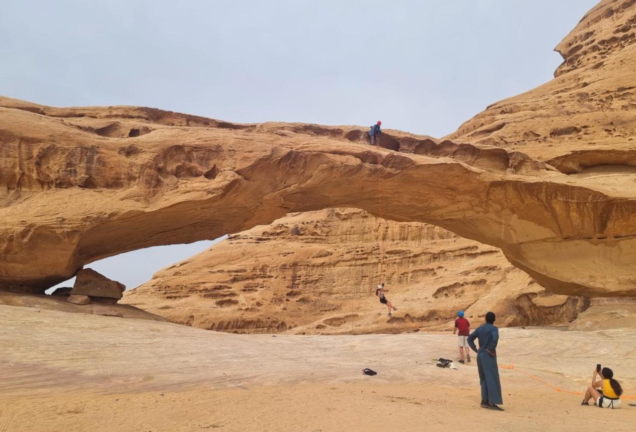 Wadi rum Hugo camp Bagian luar foto